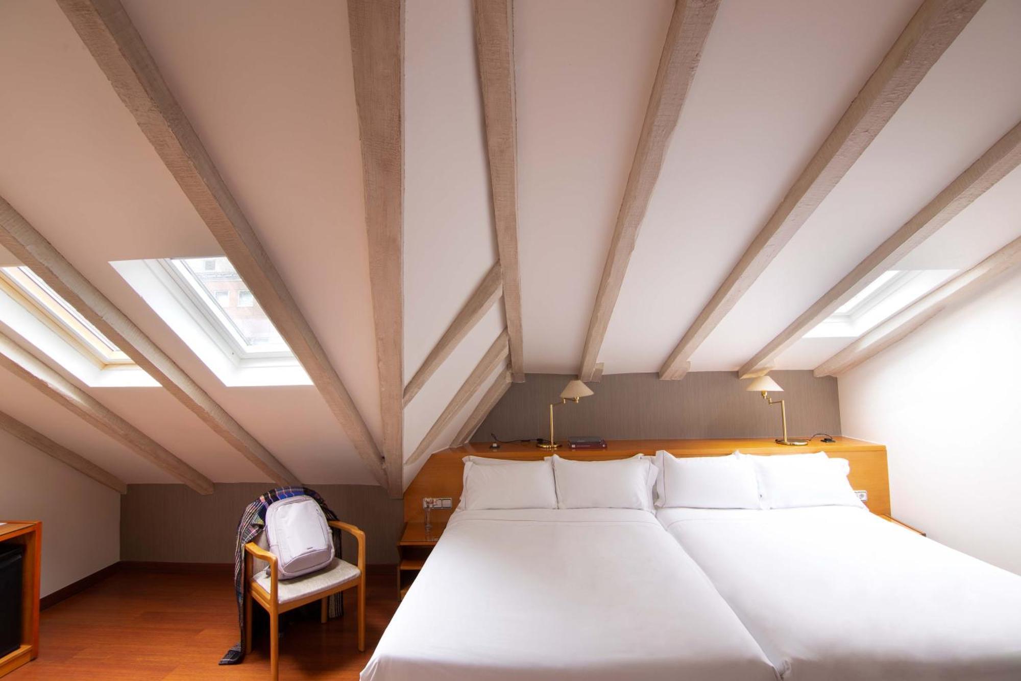 De L'isard Hotel Andorre-la-Vieille