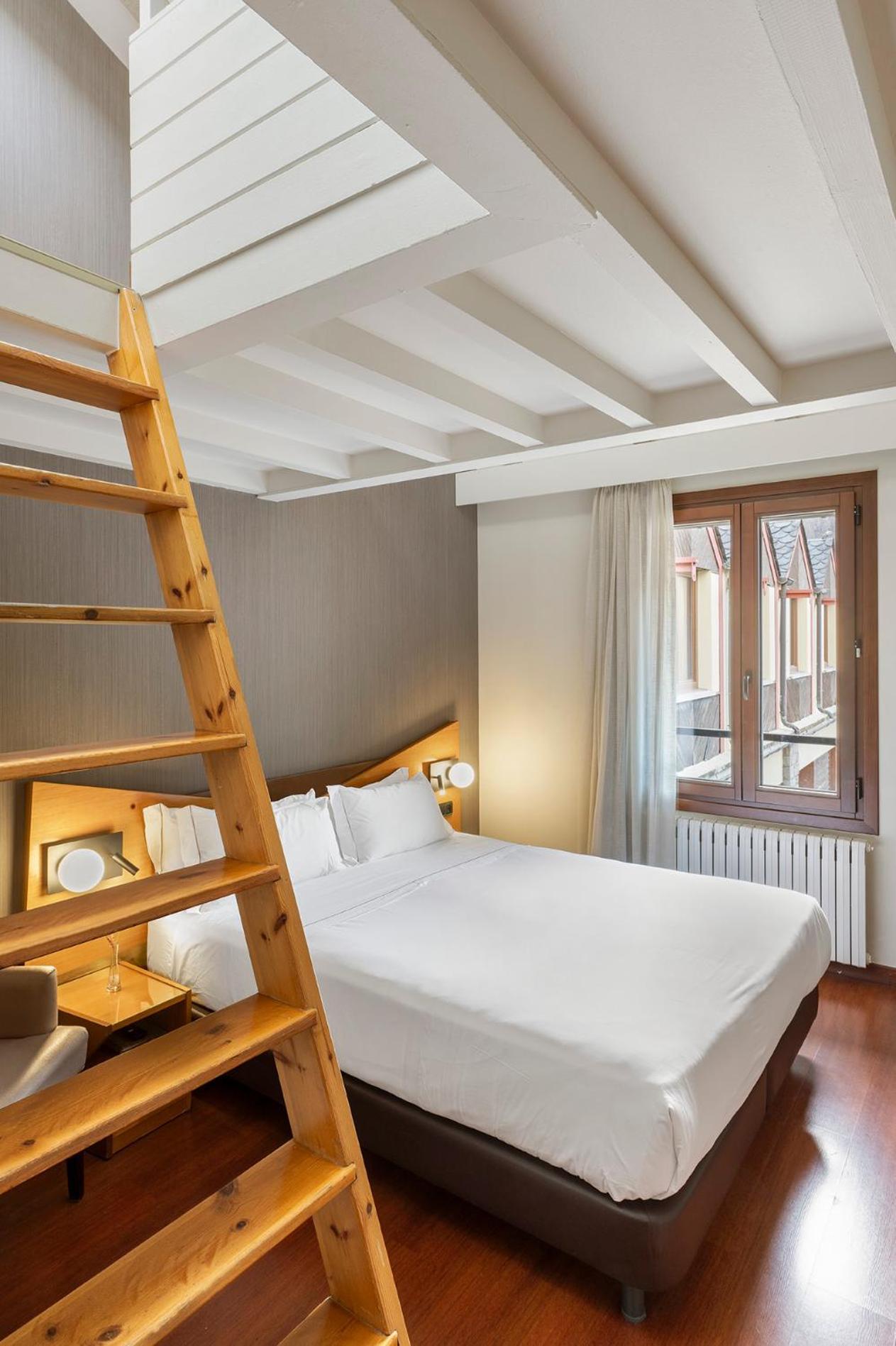 Hotel De L'isard Andorre-la-Vieille